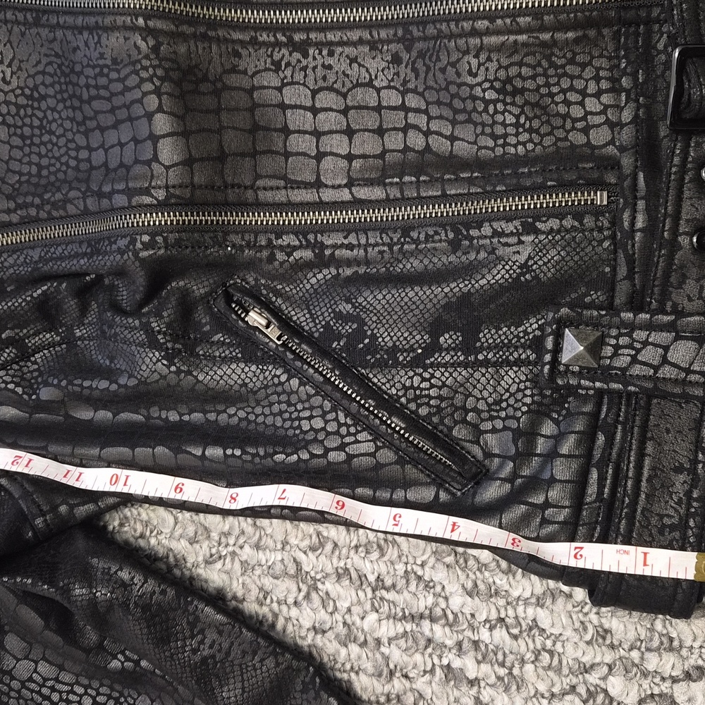 Guess Black Croc-Embossed Women's Jacket Size M - Picture 14 of 14
